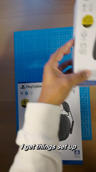 Unboxing a console headset